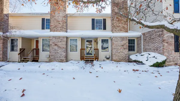 903 N Linden Street #205, Normal, IL 61761