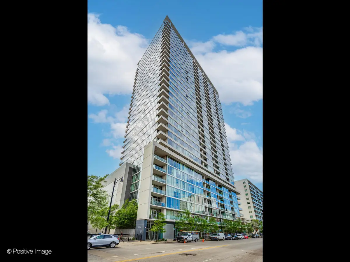 1720 S Michigan Avenue #814, Chicago, IL 60616 - Image #1