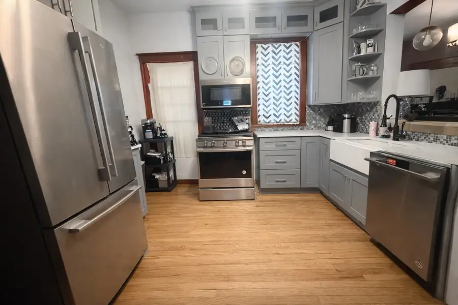 603 Douglas Avenue, Elgin, IL 60120 - Image #3