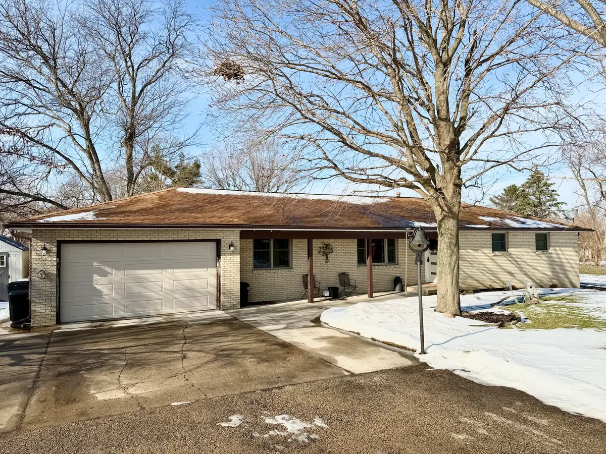1011 Parks Lane, Ottawa, IL 61350 - Image #1
