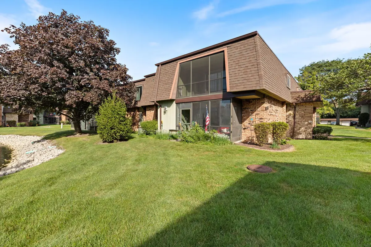 11134 Northwest Road #2C, Palos Hills, IL 60465 - Image #1