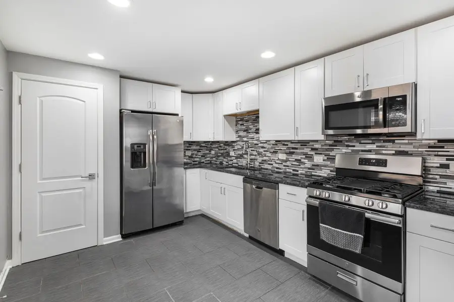 16058 Drexel Avenue, South Holland, IL 60473 - #3