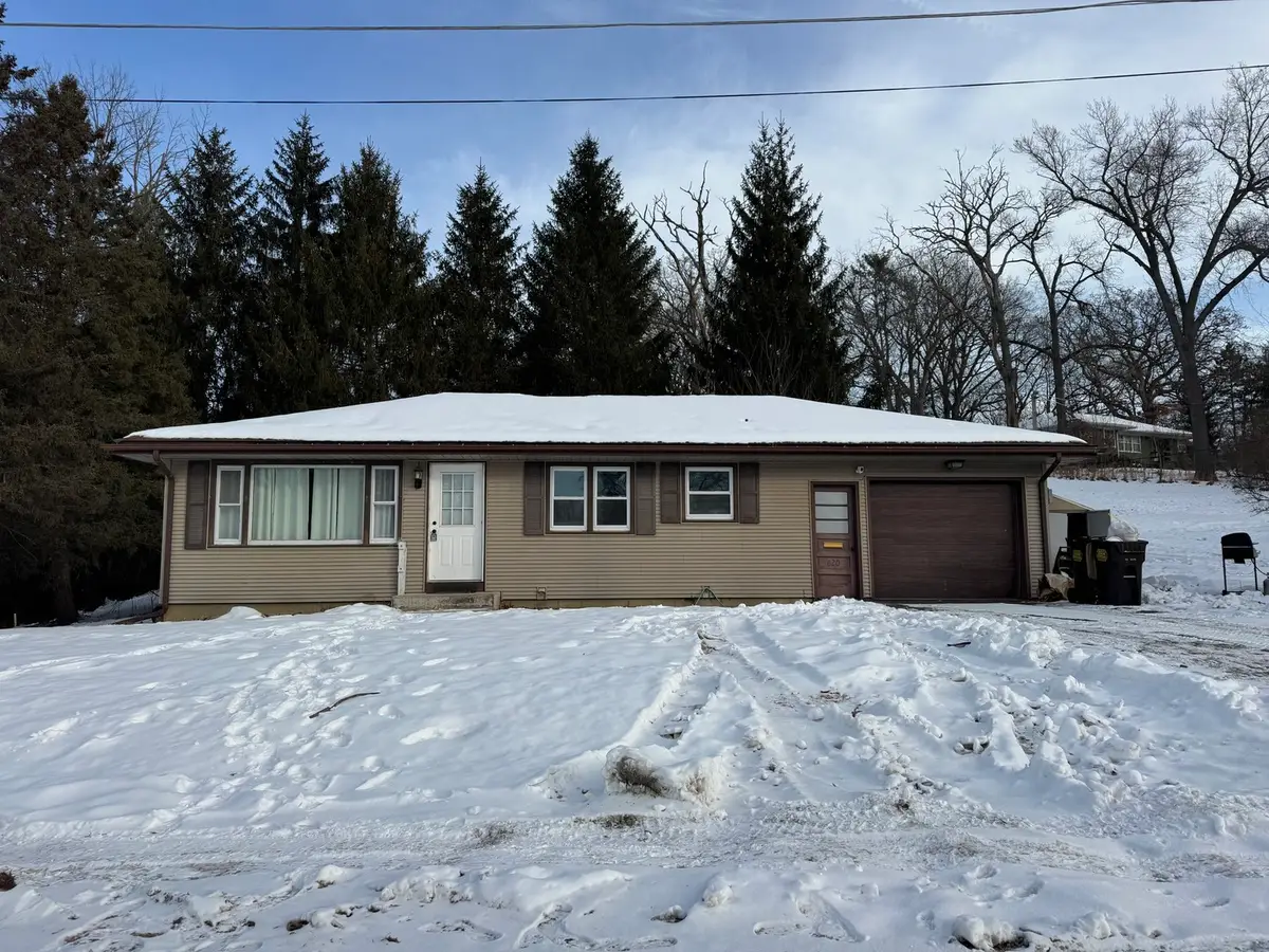 620 Hillandale Drive, Morrison, IL 61270 - Image #1