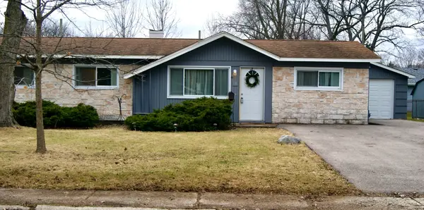 38 Surrey Road, Montgomery, IL 60538