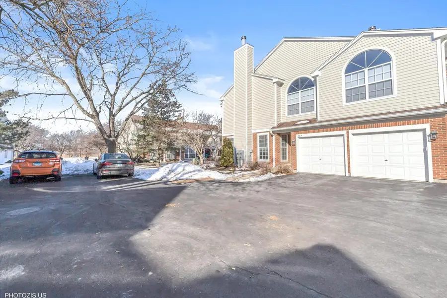 864 Lansing Court #864, Vernon Hills, IL 60061 - Image #2