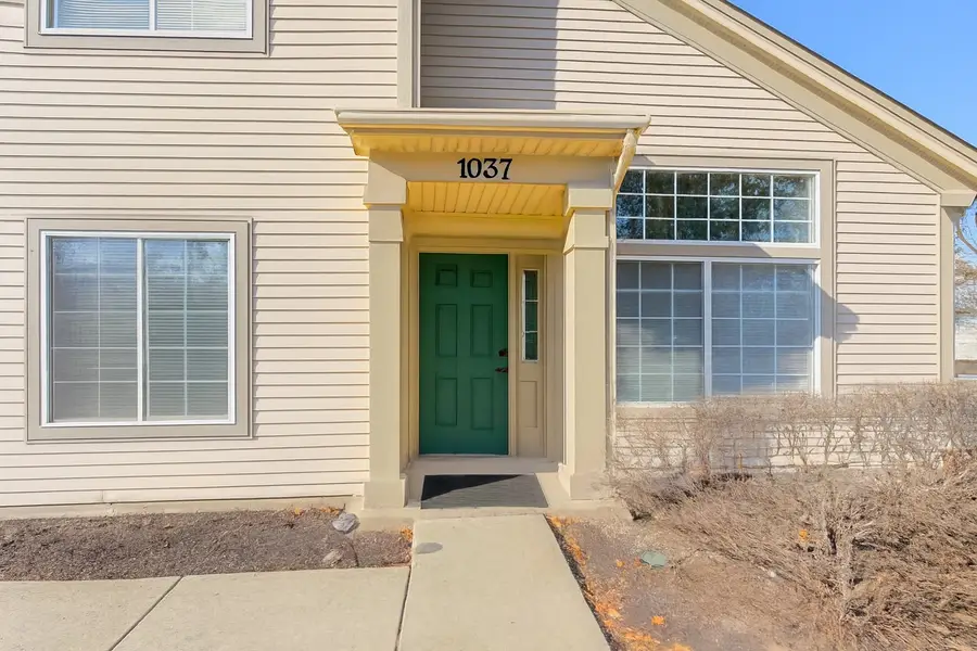 1037 Parkhill Circle #1037, Aurora, IL 60502 - Image #2