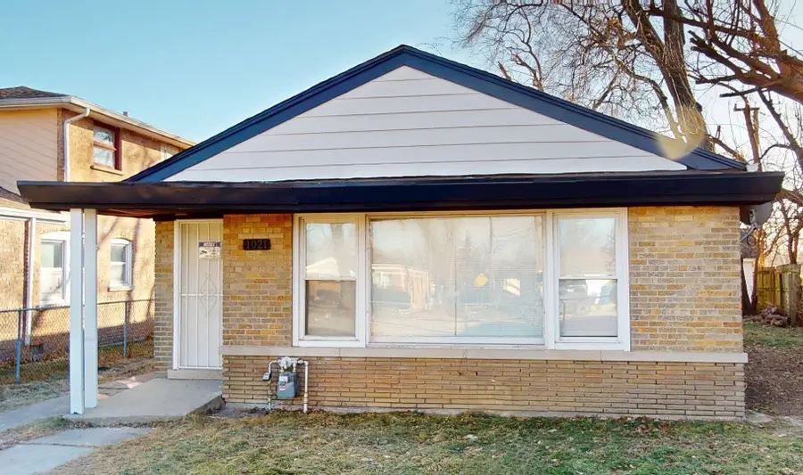 1021 W Vermont Avenue, Chicago, IL 60827 - Image #2