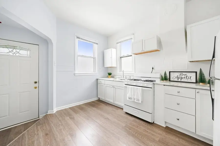 1320 S 49th Avenue, Cicero, IL 60804 - Image #3