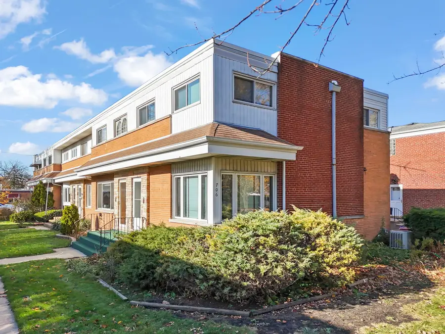 706 N Western Avenue #B, Park Ridge, IL 60068 - Image #2