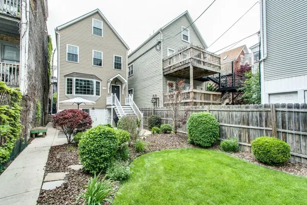 1824 N Wood Street, Chicago, IL 60622