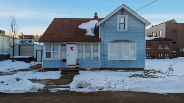 105 E Knox Street, Morrison, IL 61270