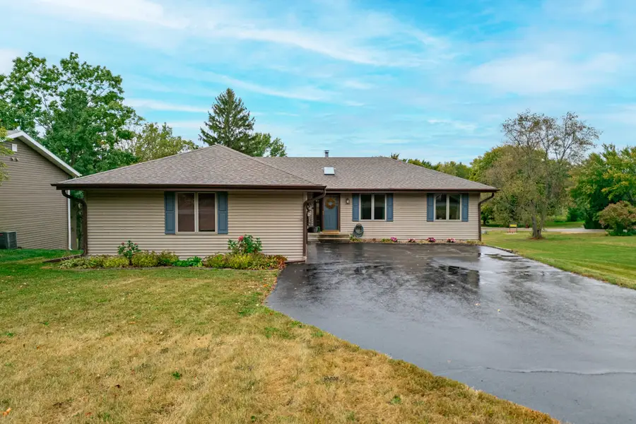 1397 Pier Drive, Davis, IL 61019 - Image #2