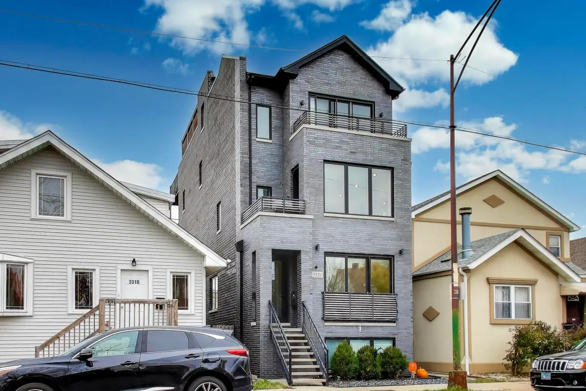 3320 N Narragansett Avenue #2, Chicago, IL 60634 - Image #1