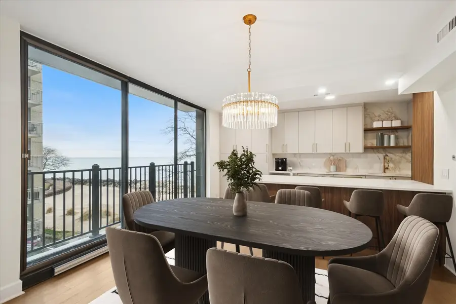 1420 Sheridan Road #3i, Wilmette, IL 60091 - Image #2