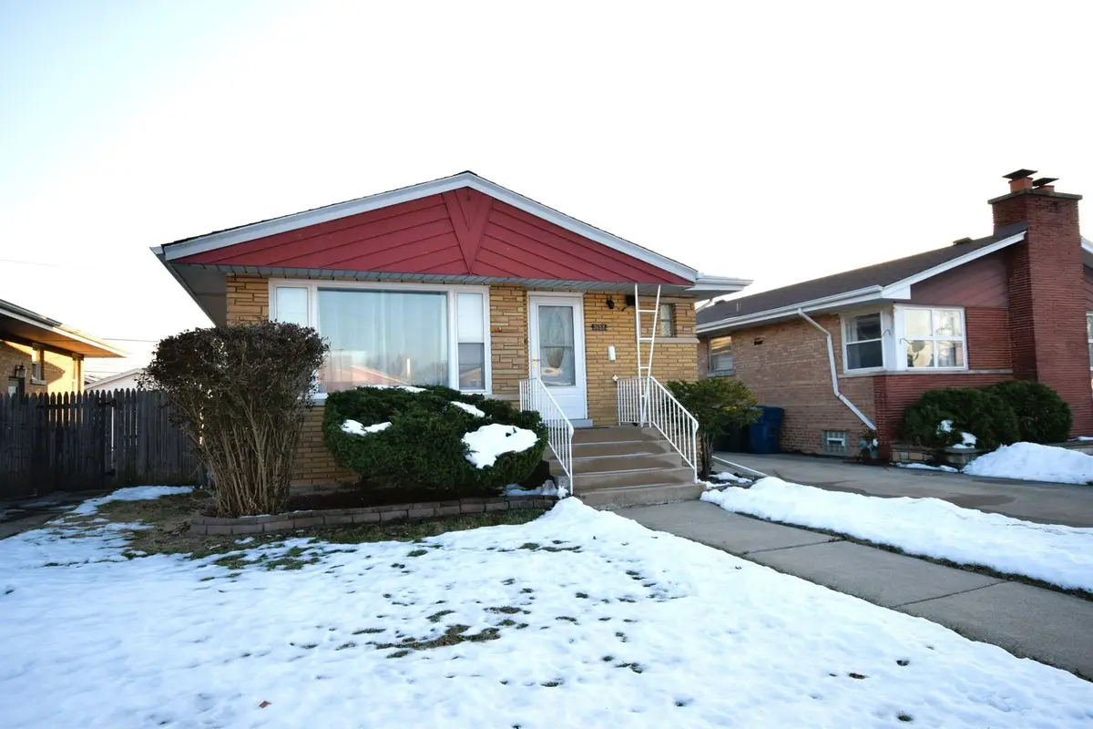 3133 W 101st Place, Evergreen Park, IL 60805 - Image #1