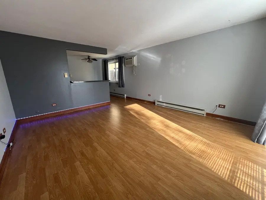 6732 W 64th Place #2E, Chicago, IL 60638 - #3