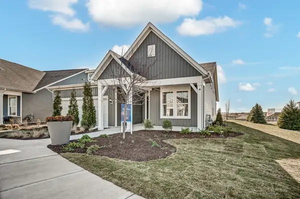 3264 Oak Creek Lane, Aurora, IL 60503