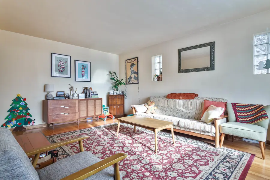 6216 W Norwood Street, Chicago, IL 60646 - Image #2