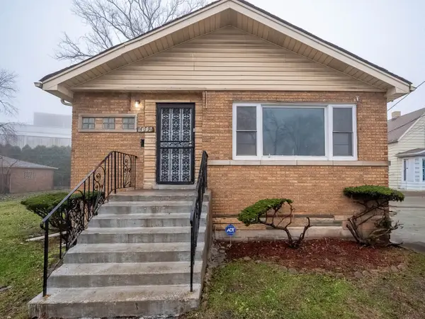 9116 S Dante Avenue, Chicago, IL 60619