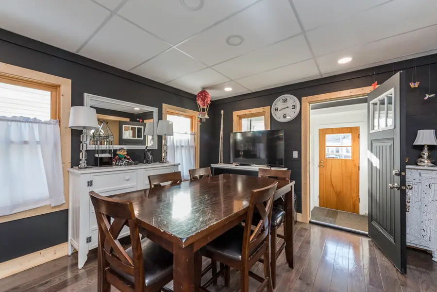 519 N Ash Street, Waukegan, IL 60085 - Image #3