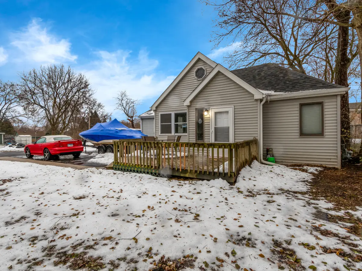 5421 Cleveland Drive, McHenry, IL 60050 - Image #1