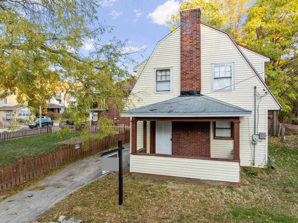 233 Oakwood Avenue, Rockford, IL 61101 - Image #1