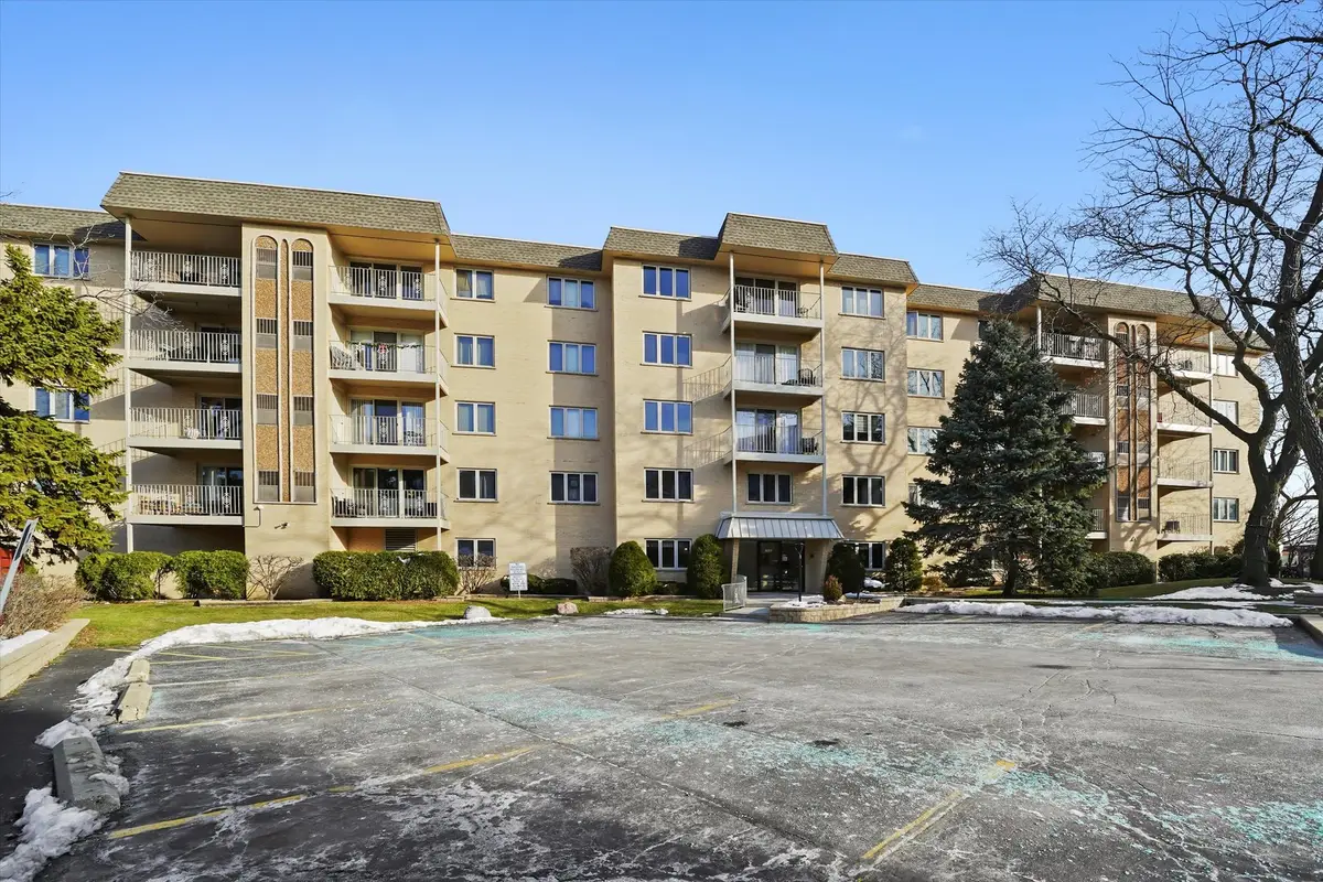 1436 E Thacker Street #309, Des Plaines, IL 60016 - Image #1