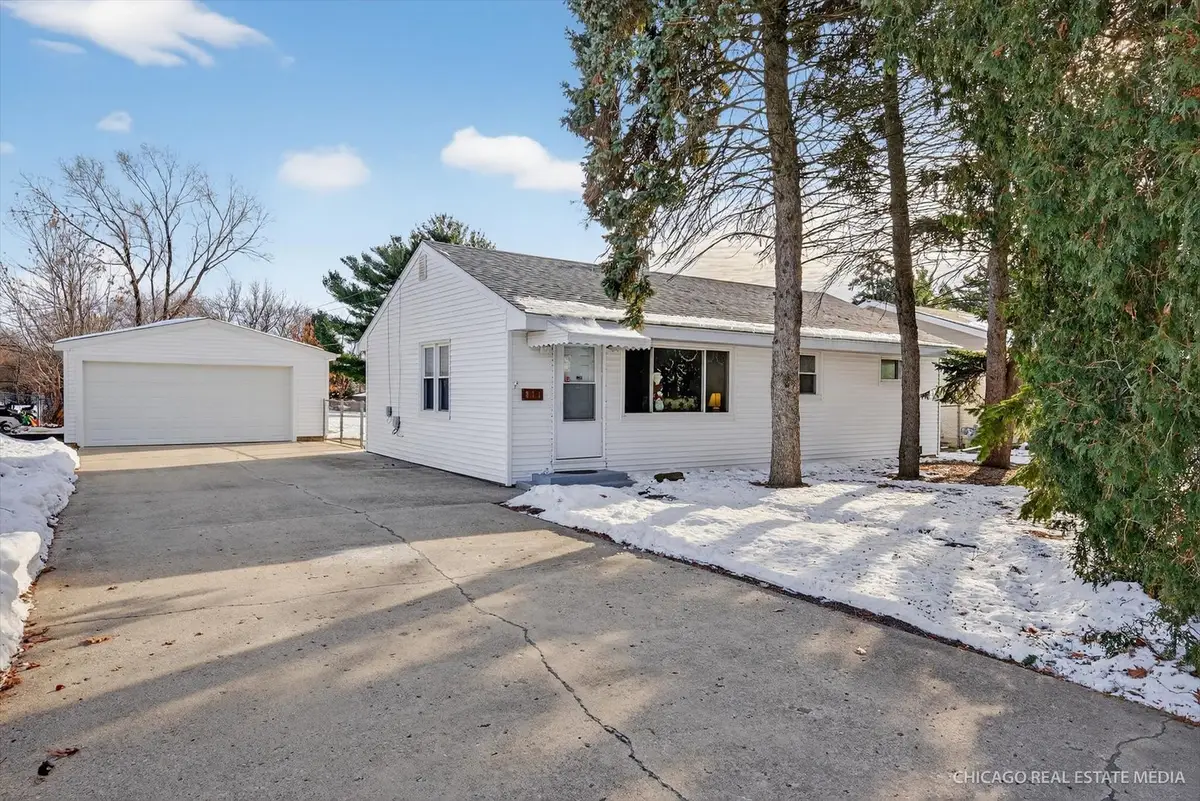 871 S Chatham Avenue, Addison, IL 60101 - Image #1