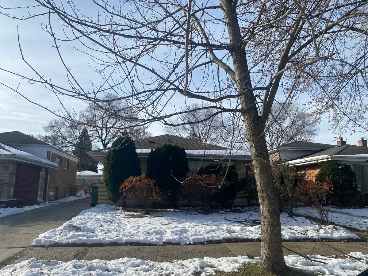 Address Withheld By Seller, Dolton, IL 60419 - Image #1