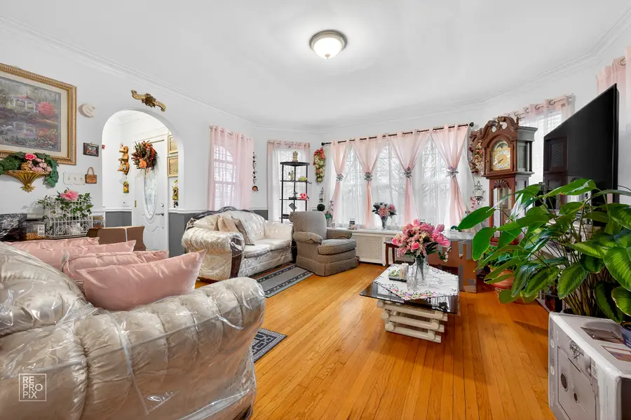 5250 W Drummond Place, Chicago, IL 60639 - Image #3