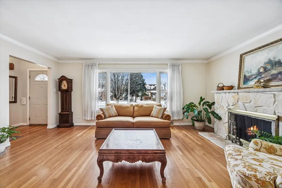 10031 S Homan Avenue, Evergreen Park, IL 60805 - Image #2