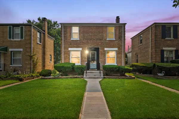 307 Geneva Avenue, Bellwood, IL 60104