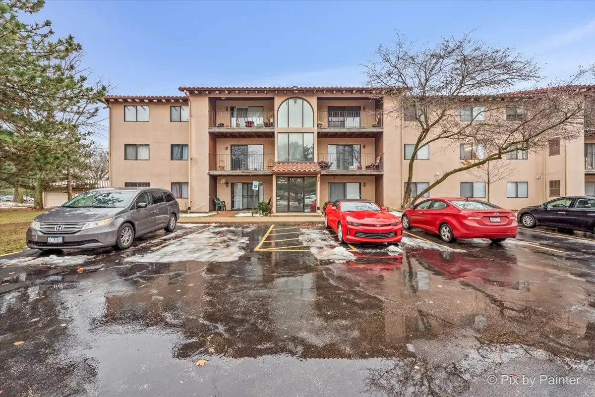 21W581 North Avenue #58, Lombard, IL 60148 - Image #1