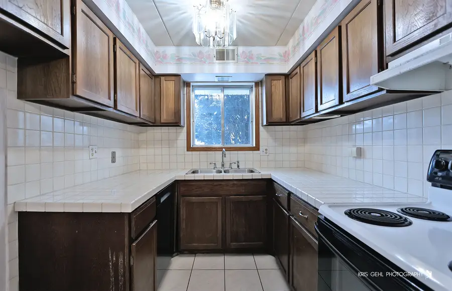 5206 Midlothian Turnpike #203, Crestwood, IL 60418 - Image #3