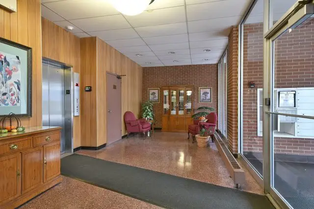 140 Marengo Avenue #506, Forest Park, IL 60130 - Image #3