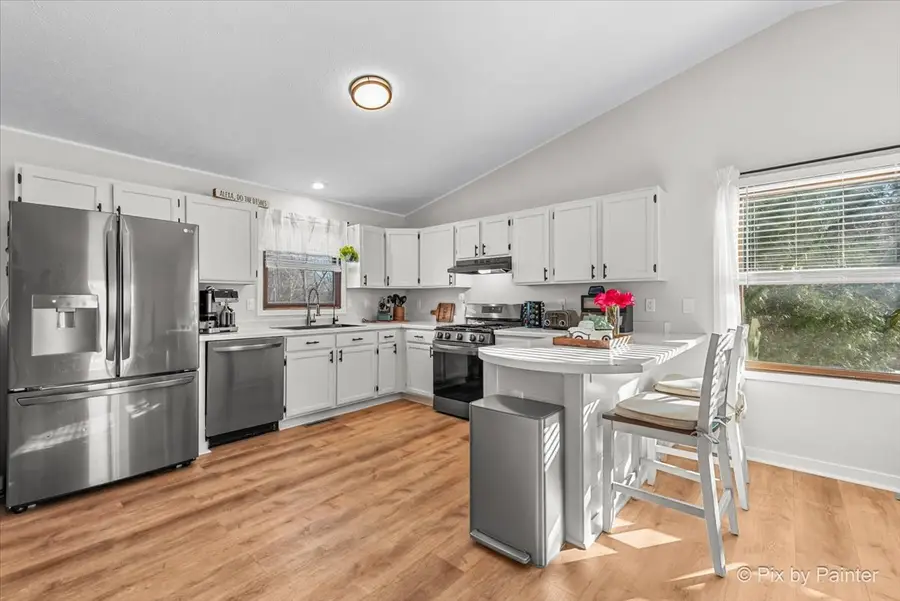 117 SW Benedict Drive, Poplar Grove, IL 61065 - Image #3