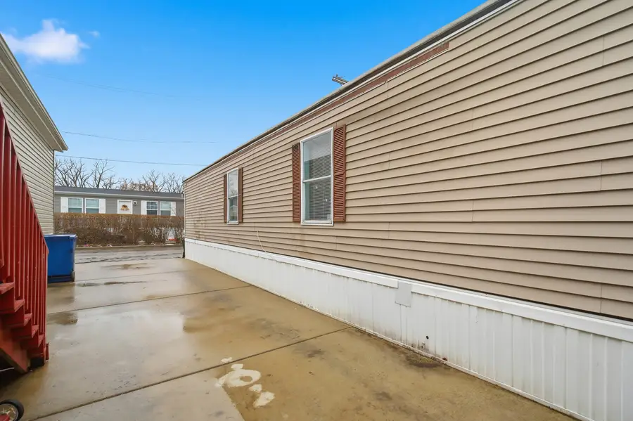 1300 W Branch Road, Northfield, IL 60093 - Image #3