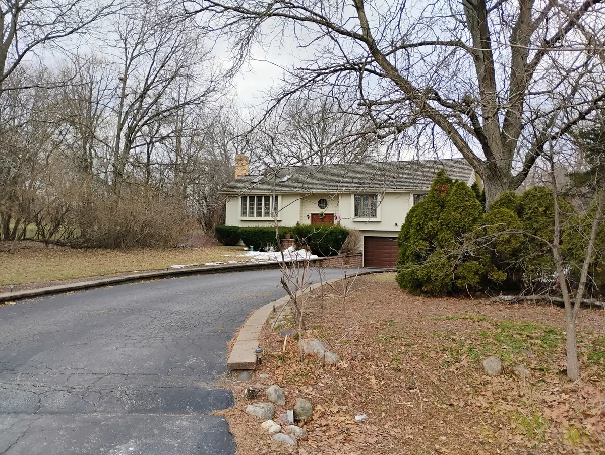 21 Sequoia Road, Hawthorn Woods, IL 60047 - #1