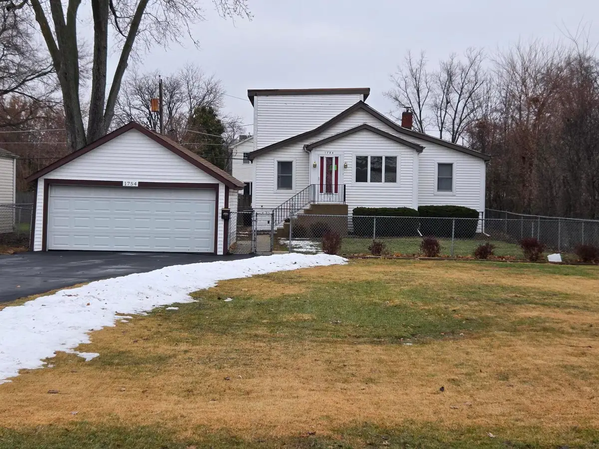 1754 E Lincoln Avenue, Des Plaines, IL 60018 - Image #1