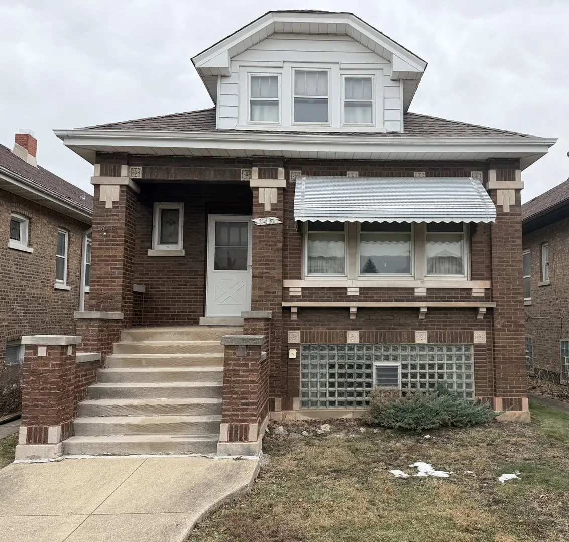 2431 Wesley Avenue, Berwyn, IL 60402 - Image #1