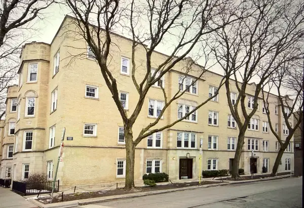 5953 N Greenview Avenue #1, Chicago, IL 60660