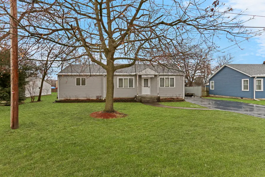 41085 N 1st Street, Antioch, IL 60002 - Image #2