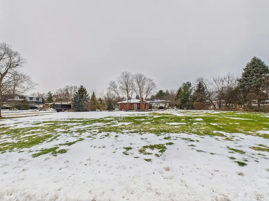 12412 S Melvina Avenue, Palos Heights, IL 60463 - Image #2