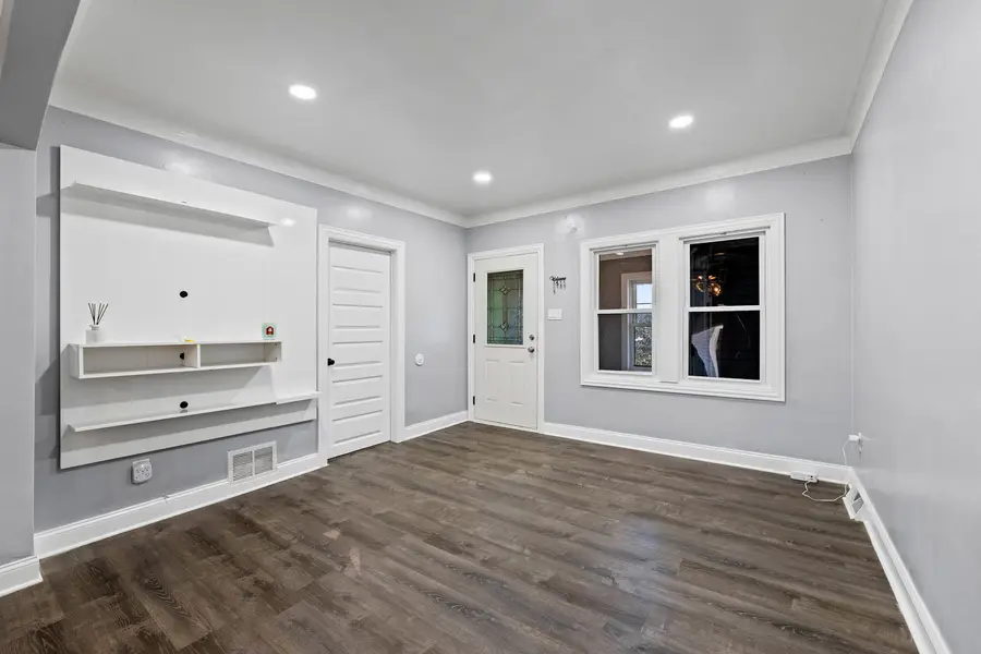 243 Waltham Street, Calumet City, IL 60409 - #2