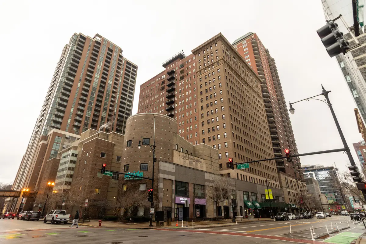 40 E 9th Street #1313, Chicago, IL 60605 - Image #1