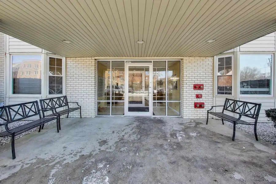 5506 Lincoln Avenue #315, Morton Grove, IL 60053 - Image #2