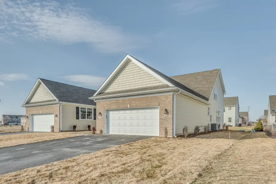 1076 Freedom Road, Elburn, IL 60119 - #3