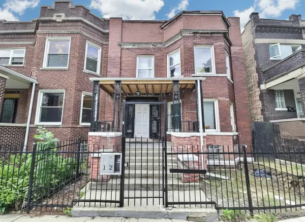 3929 W Van Buren Street, Chicago, IL 60624