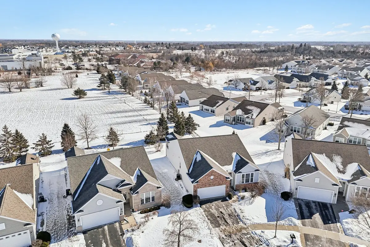 3251 Sheridan Lane, Mundelein, IL 60060 - Image #1