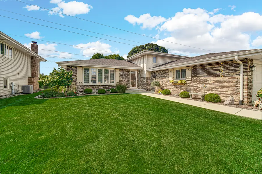 16930 82nd Avenue, Tinley Park, IL 60477 - Image #2
